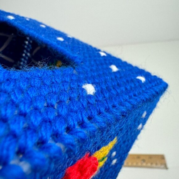 Vtg Handmade Square Blue Tissue Box Cover Snowman Winter Plastic Canvas Yarn - Picture 9 of 11